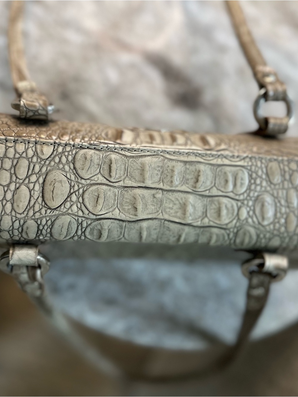 Genuine Leather Croc-Embossed Leather Shoulder Bag in Taupe/Green - Picture 5 of 5